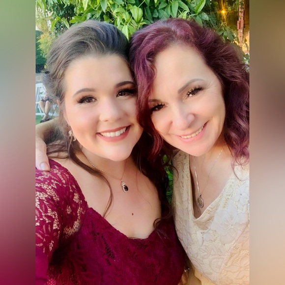 Mother and Daughter ✨LIVE SHARE SHOW SPECIAL✨ - Picture 2 of 5